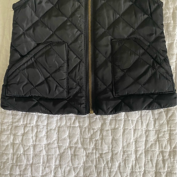 Starting out Black Quilted Zip Up Lightweight Puffer Vest Size 12 Months - Picture 3 of 7